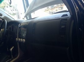 2012 TOYOTA TUNDRA, BLACK, SR5, 5.7L, AT, 2WD.  Z25120